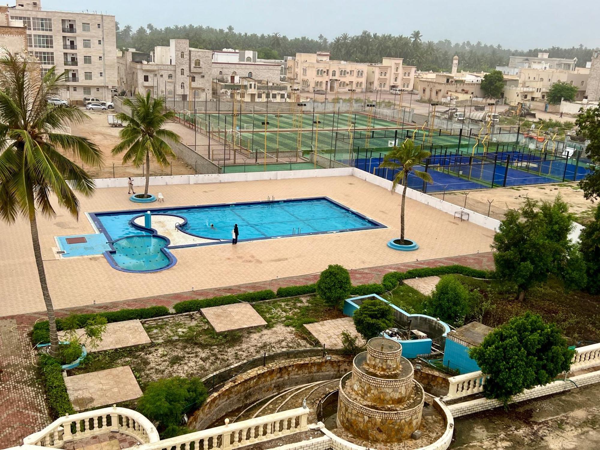 Al Jabal Hotel Salalah Bagian luar foto